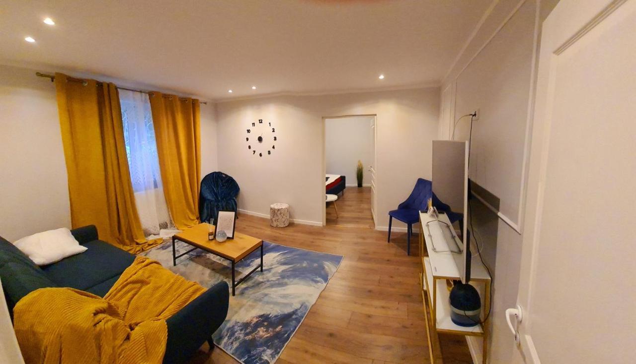 My Cozy Nest - 2 Rooms Apartment Targu Mures Exterior photo